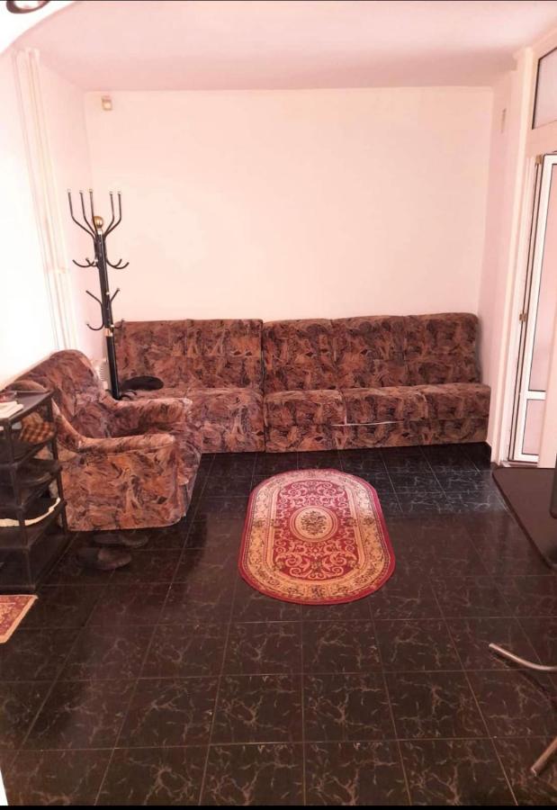 Ploiesti Ultracentral !!! Екстер'єр фото